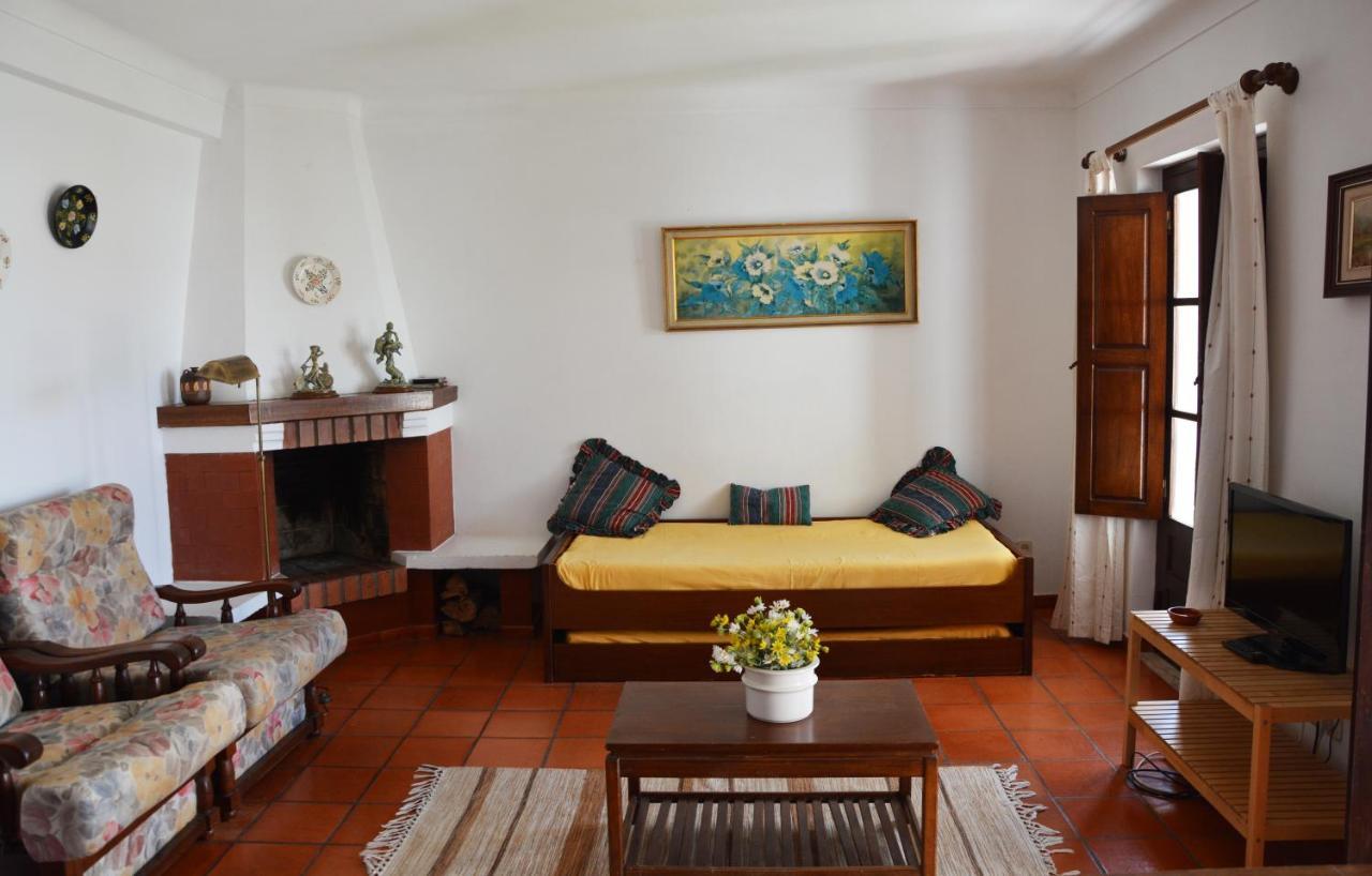 Apartamentos Cintra Do Vale Віла-Нова-де-Мілфонтеш Екстер'єр фото